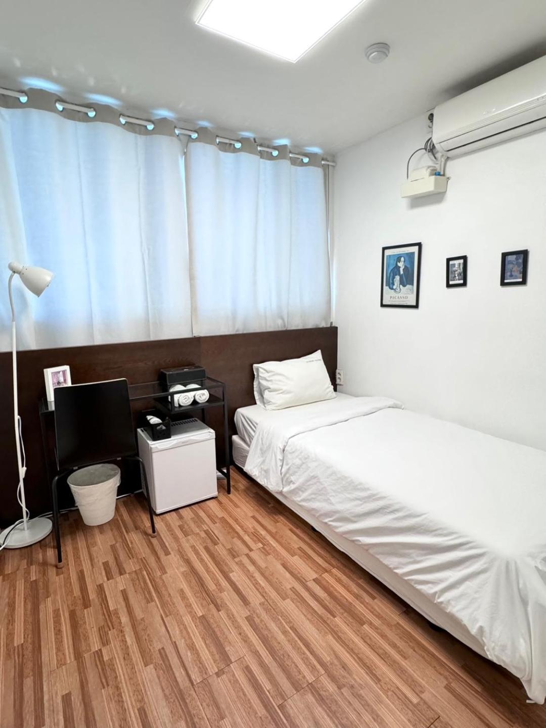 Ekonomy Haeundae Pansiyon Busan Dış mekan fotoğraf